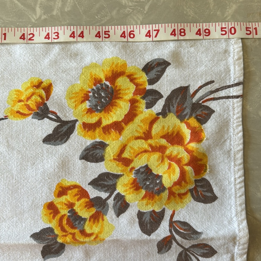 Fall Floral Table Runner - Picture 3 of 5